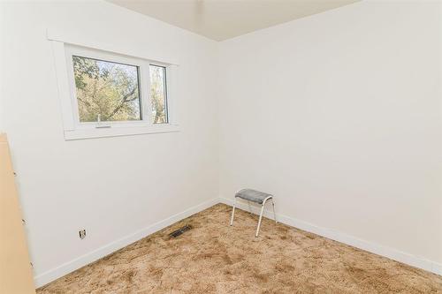 28021 17N Road, Stanley Rm, MB - Indoor Photo Showing Other Room