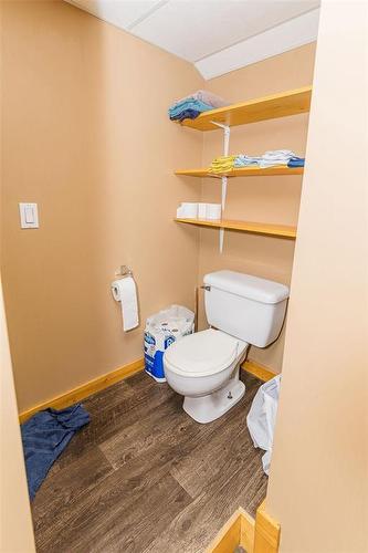 28021 17N Road, Stanley Rm, MB - Indoor Photo Showing Bathroom