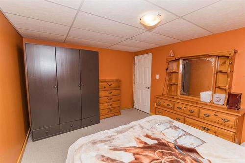 28021 17N Road, Stanley Rm, MB - Indoor Photo Showing Bedroom