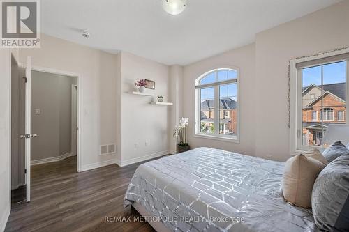 93 Truro Circle, Brampton, ON - Indoor Photo Showing Bedroom