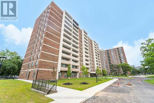 403 - 3120 Kirwin Avenue, Mississauga, ON - Outdoor With Balcony With Facade