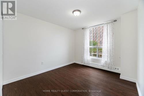 403 - 3120 Kirwin Avenue, Mississauga, ON - Indoor Photo Showing Other Room