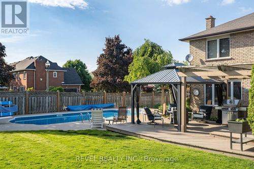 3412 Vinehaven Trail, Lincoln, ON - Outdoor With In Ground Pool