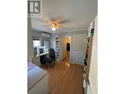 519 Hartland Avenue, Midway, BC - Indoor