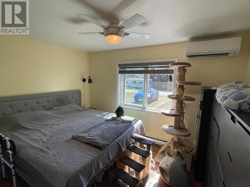 519 Hartland Avenue, Midway, BC - Indoor Photo Showing Bedroom