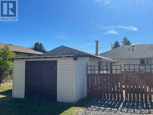 519 Hartland Avenue, Midway, BC - Outdoor