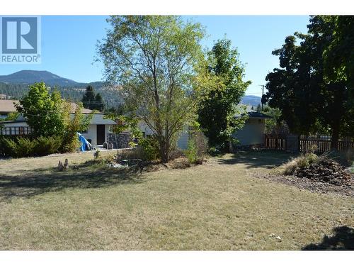 519 Hartland Avenue, Midway, BC - Outdoor