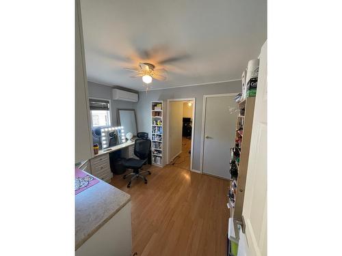 519 Hartland Avenue, Midway, BC - Indoor