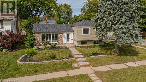 495 Rosedale Crescent, Burlington, ON - Outdoor With Facade