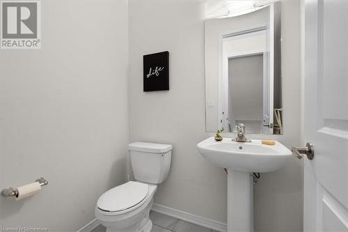 157 Cactus Crescent, Stoney Creek, ON - Indoor Photo Showing Bathroom