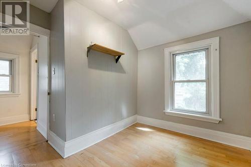 150 Avondale Street, Hamilton, ON - Indoor Photo Showing Other Room