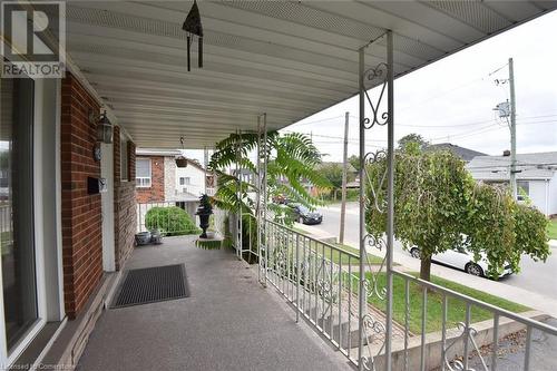 403 Ferguson Avenue N, Hamilton, ON - Outdoor With Exterior