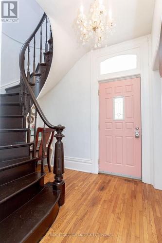 91 Scott Street, St. Thomas, ON - Indoor Photo Showing Other Room