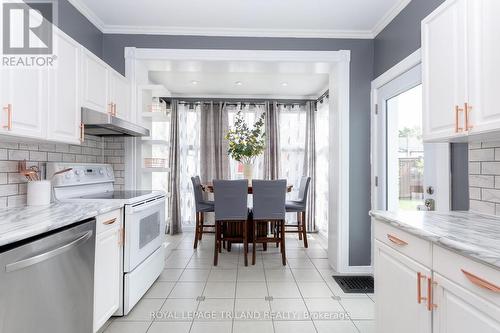 91 Scott Street, St. Thomas, ON - Indoor Photo Showing Kitchen