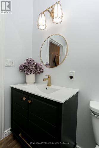 91 Scott Street, St. Thomas, ON - Indoor Photo Showing Bathroom