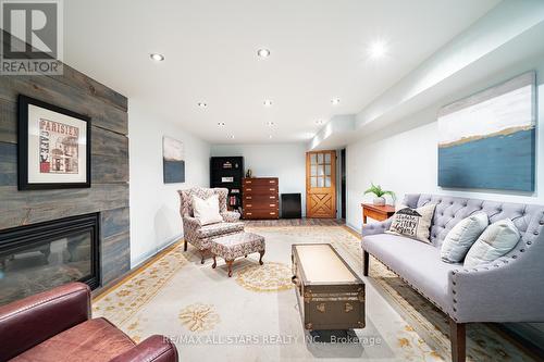 43 John Dexter Place, Markham, ON - Indoor Photo Showing Living Room With Fireplace