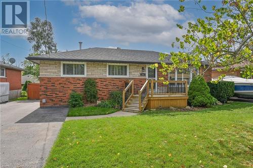 221 Mackenzie Crescent, Caledonia, ON - Outdoor With Deck Patio Veranda