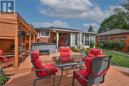 221 Mackenzie Crescent, Caledonia, ON - Outdoor With Deck Patio Veranda