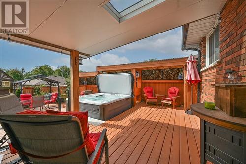 221 Mackenzie Crescent, Caledonia, ON - Outdoor With Deck Patio Veranda With Exterior