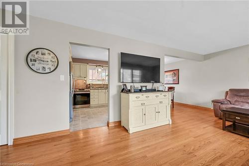 221 Mackenzie Crescent, Caledonia, ON - Indoor