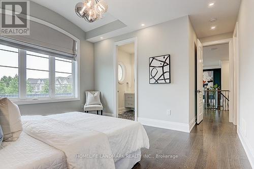 3253 Sawmill Street, Oakville, ON - Indoor Photo Showing Bedroom