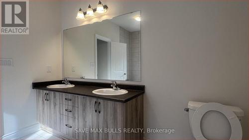 89 Gledhill Crescent, Cambridge, ON - Indoor Photo Showing Bathroom