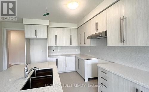 89 Gledhill Crescent, Cambridge, ON - Indoor Photo Showing Kitchen