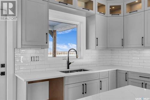 107 Rider Place, Dundurn Rm No. 314, SK - Indoor Photo Showing Kitchen With Double Sink With Upgraded Kitchen