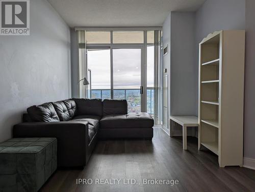 1802 - 80 Absolute Avenue, Mississauga, ON - Indoor Photo Showing Living Room