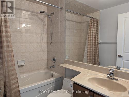 1802 - 80 Absolute Avenue, Mississauga, ON - Indoor Photo Showing Bathroom