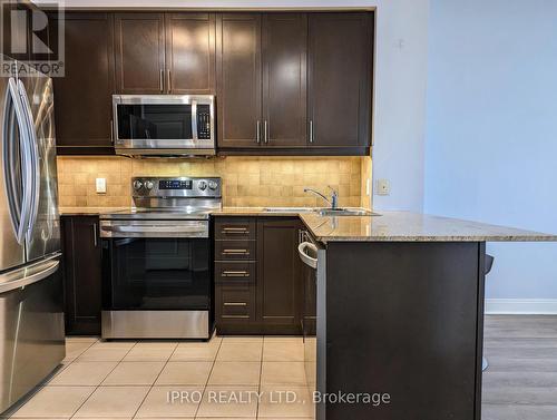 1802 - 80 Absolute Avenue, Mississauga, ON - Indoor Photo Showing Kitchen With Stainless Steel Kitchen With Upgraded Kitchen