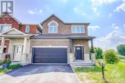 1074 NORTHGRAVES CRESCENT  Ottawa, ON K2M 0C6