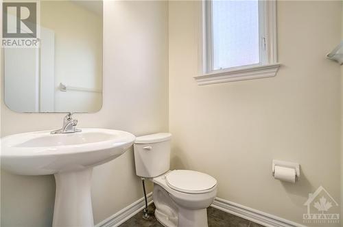 1074 Northgraves Crescent, Ottawa, ON - Indoor Photo Showing Bathroom