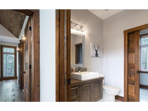 Powder room - 24 Rue Du Jardin, Morin-Heights, QC - Indoor Photo Showing Bathroom