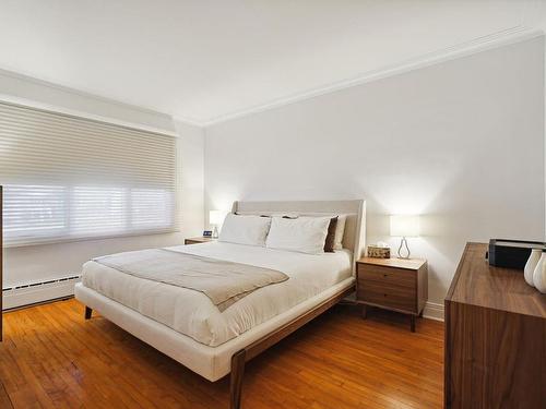 Living room - 10190  - 10192 Av. D'Auteuil, Montréal (Ahuntsic-Cartierville), QC - Indoor Photo Showing Bedroom