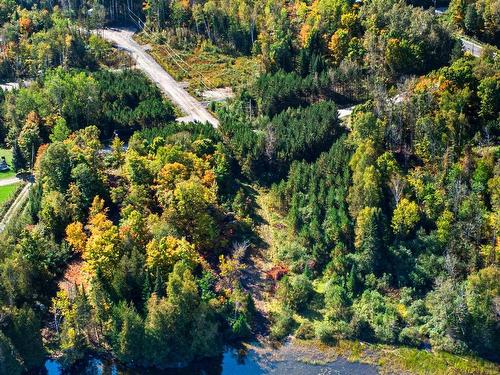 1307 Ch. Du Tour-Du-Lac, Saint-Aimé-Du-Lac-Des-Îles, QC 