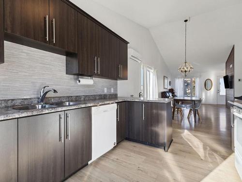 Kitchen - 128 Imp. Des Pruches, Gatineau (Masson-Angers), QC - Indoor Photo Showing Kitchen With Double Sink