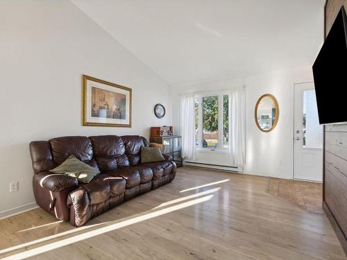 Living room - 128 Imp. Des Pruches, Gatineau (Masson-Angers), QC - Indoor Photo Showing Living Room