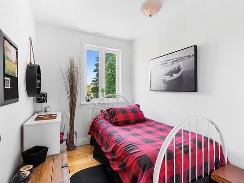 Bedroom - 10610 Rue Élisabeth-Ii, Québec (Les Rivières), QC - Indoor Photo Showing Bedroom