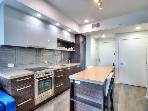 Kitchen - 1402-1050 Rue Drummond, Montréal (Ville-Marie), QC - Indoor Photo Showing Kitchen With Upgraded Kitchen