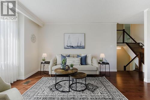 536 Maher Crescent, Cobourg, ON - Indoor Photo Showing Living Room