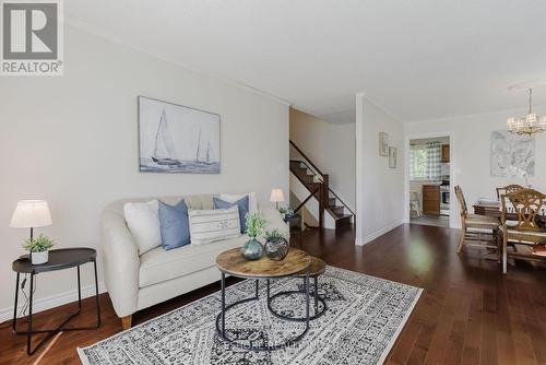 536 Maher Crescent, Cobourg, ON - Indoor Photo Showing Living Room