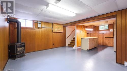 630 5Th Avenue A W, Owen Sound, ON - Indoor Photo Showing Basement