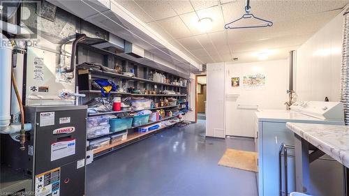 630 5Th Avenue A W, Owen Sound, ON - Indoor Photo Showing Laundry Room