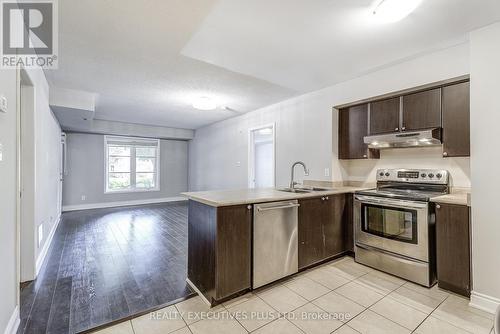 103 - 3070 Rotary Way, Burlington, ON - Indoor Photo Showing Kitchen With Double Sink