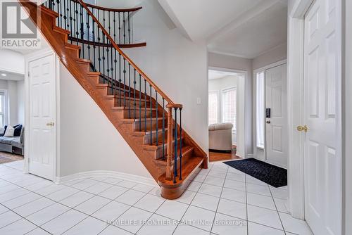 779 Best Circle, Newmarket, ON - Indoor Photo Showing Other Room