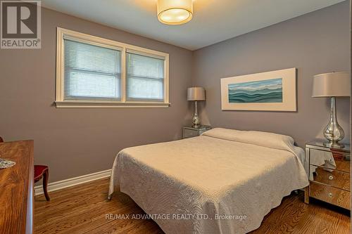 315 Bloxam Avenue, London, ON - Indoor Photo Showing Bedroom