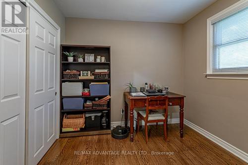 315 Bloxam Avenue, London, ON - Indoor Photo Showing Other Room