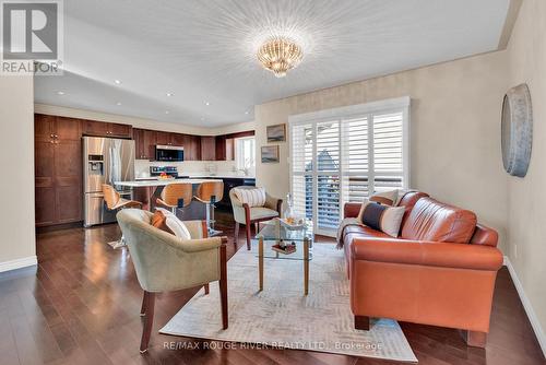 2 Beacon Drive, Brighton, ON - Indoor Photo Showing Living Room