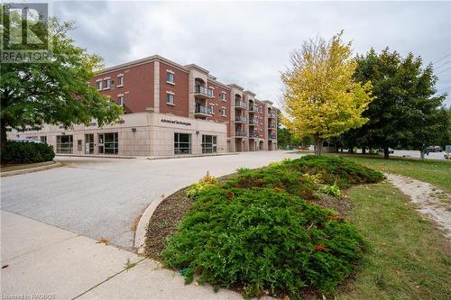 221 Adelaide Street Unit# 304, Southampton, ON - Outdoor